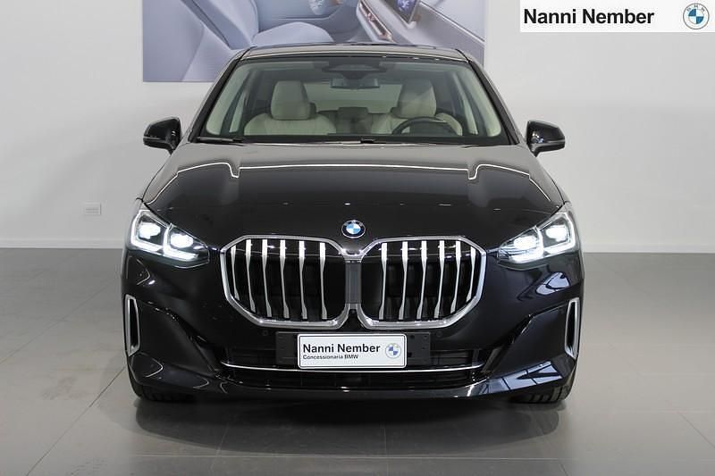 Usata BMW 218 Luxury Line 203 CV (149 kW) 2022 Nero Station wagon