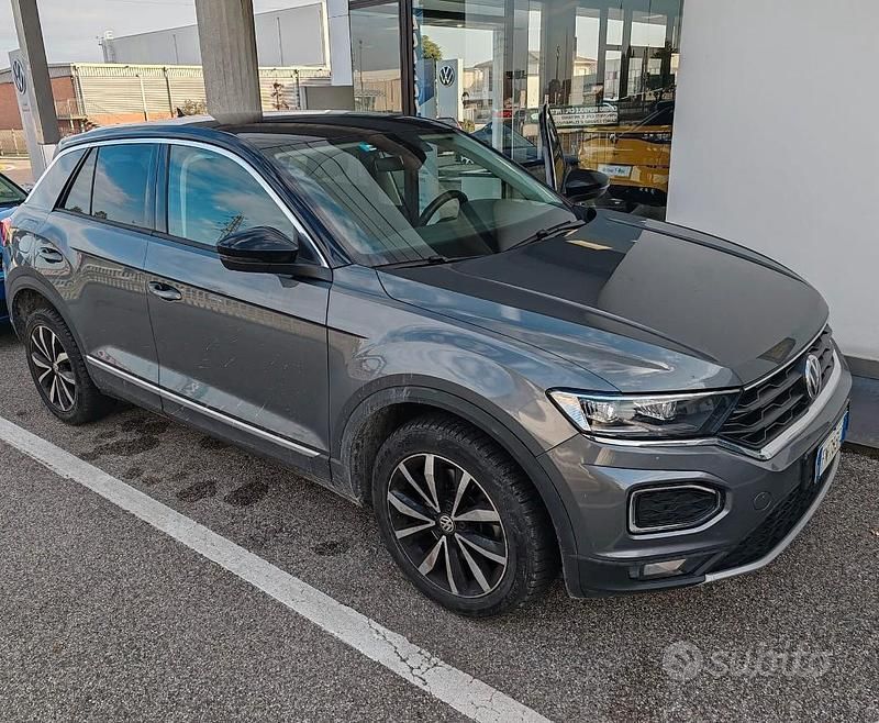 Usata VW T-Roc 115 CV (84 kW) 2018 SUV