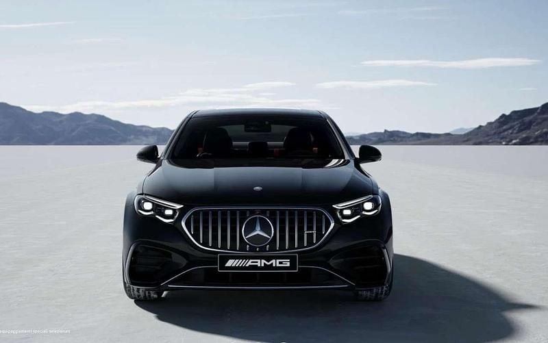 Nuova Mercedes E53 AMG AMG 585 CV (430 kW) 2026 Grigio Station wagon