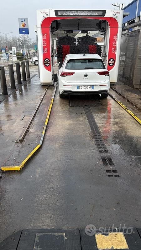 Usata VW Golf VIII 2021 Bianco Berlina