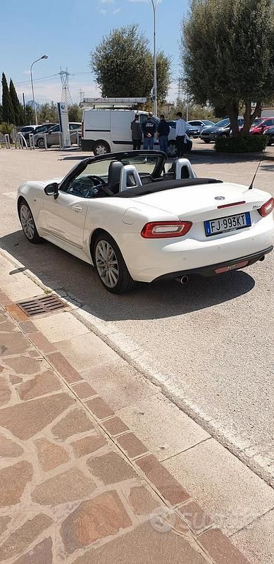 Usata Fiat 124 2017 Bianco Cabrio