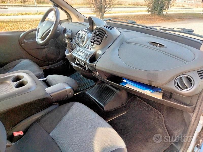 Usata Fiat Multipla 120 CV (88 kW) 2007 Blu Monovolume