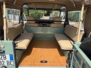 Usata Land Rover Defender 240 CV (176 kW) 2025 SUV