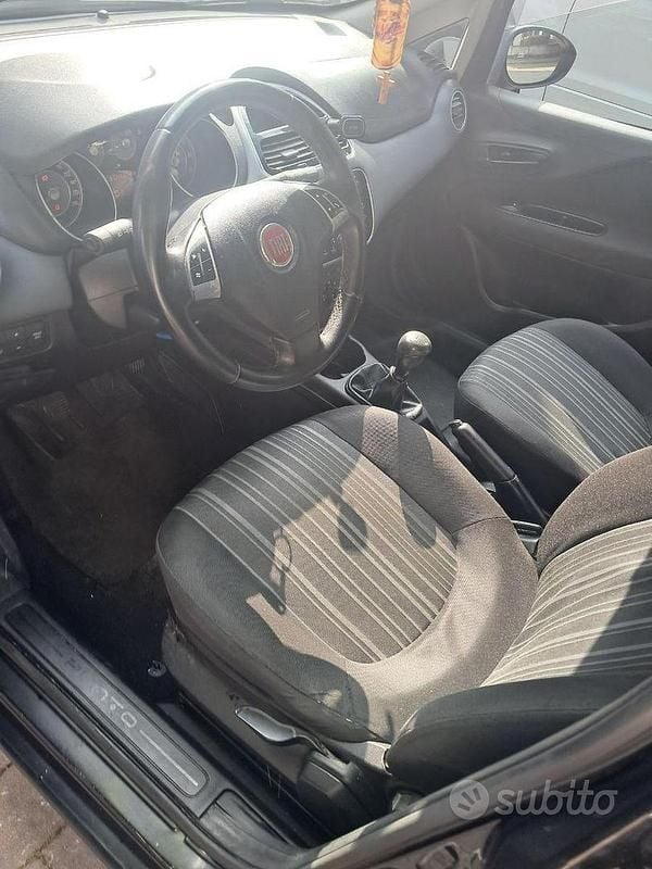 Usata Fiat Punto Evo 75 CV (55 kW) 2011 Nero Utilitaria