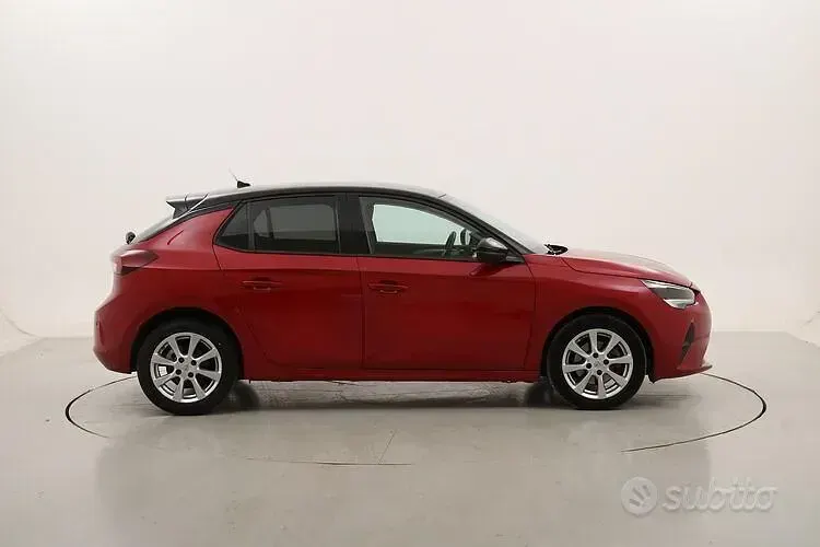 Usata Opel Corsa Edition 101 CV (74 kW) 2021 Rosso Utilitaria