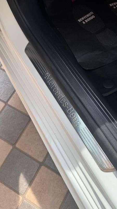 Usata Mercedes A180 Premium 116 CV (85 kW) 2020 Bianco Berlina