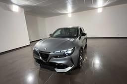 Nuova Alfa Romeo Junior Edizione Speciale 136 CV (100 kW) 2025 Grigio arese SUV