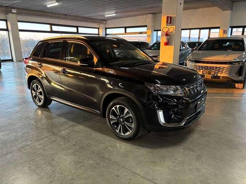 Usata Suzuki Vitara 114 CV (83 kW) 2023 Nero SUV