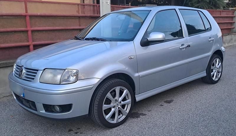 Gebraucht VW Polo 75 PS (55 kW) 2000 Grau Limousine