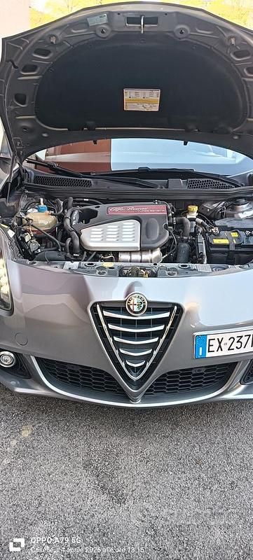 Usata Alfa Romeo Giulietta Progression 120 CV (88 kW) 2015 Grigio Utilitaria