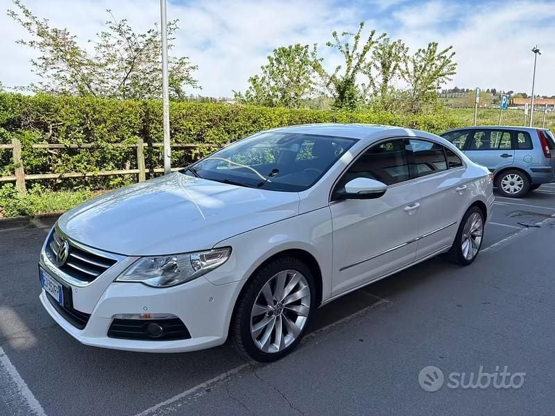 Usata VW Passat 140 CV (102 kW) 2011 Bianco Berlina