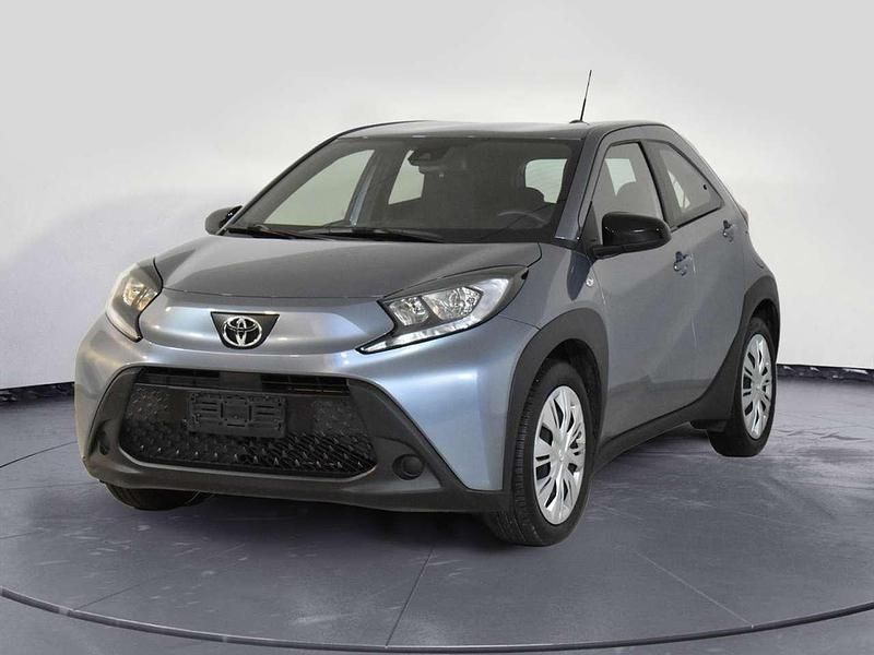 Usata Toyota Aygo X Active 72 CV (52 kW) 2025 Nero SUV