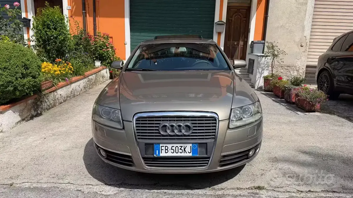 Usata Audi A6 140 CV (102 kW) 2005 Marrone Berlina