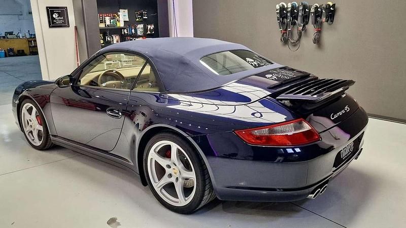 Usata Porsche 911 Carrera 4S Cabriolet 355 CV (261 kW) 2006 Blu Cabrio