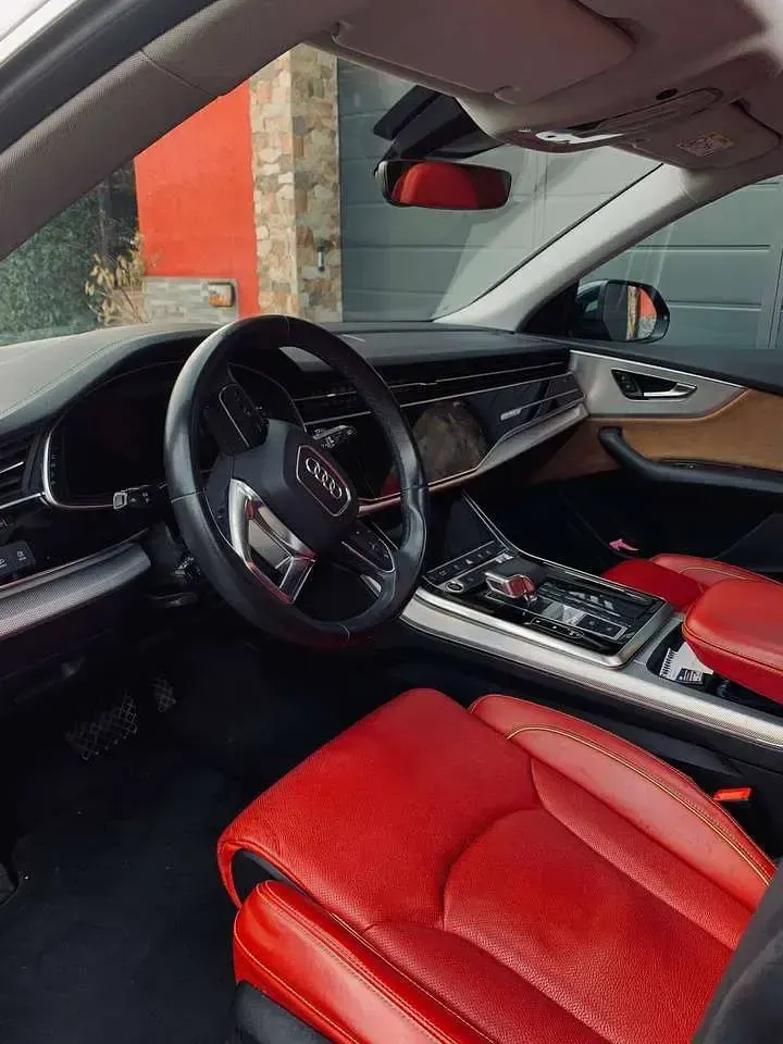 Usata Audi Q8 Sport 286 CV (210 kW) 2022 Nero SUV