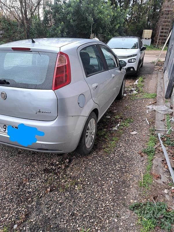 Usata Fiat Grande Punto 90 CV (66 kW) 2007 Grigio Utilitaria