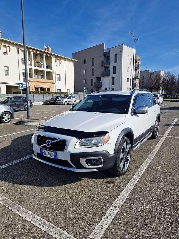 Usata Volvo XC70 Kinetic 205 CV (150 kW) 2010 Bianco Station wagon