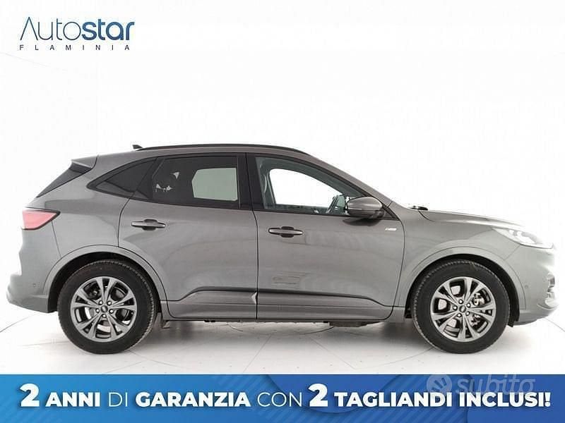 Usata Ford Kuga ST-Line X 225 CV (165 kW) 2021 Grigio SUV
