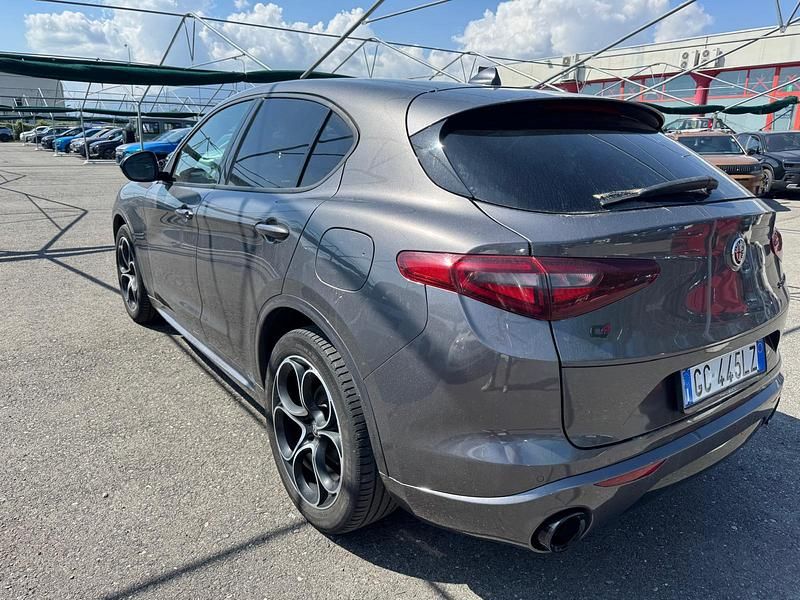 Usata Alfa Romeo Stelvio Veloce 210 CV (154 kW) 2021 Grigio SUV