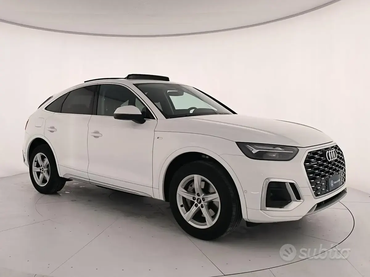 Usata Audi Q5 Sportback S-Line 204 CV (150 kW) 2023 Bianco SUV