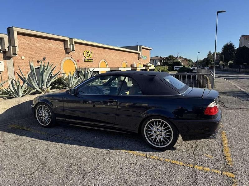 Usata BMW 320 Cabriolet Efficient Dynamics 170 CV (125 kW) 2001 Cabrio