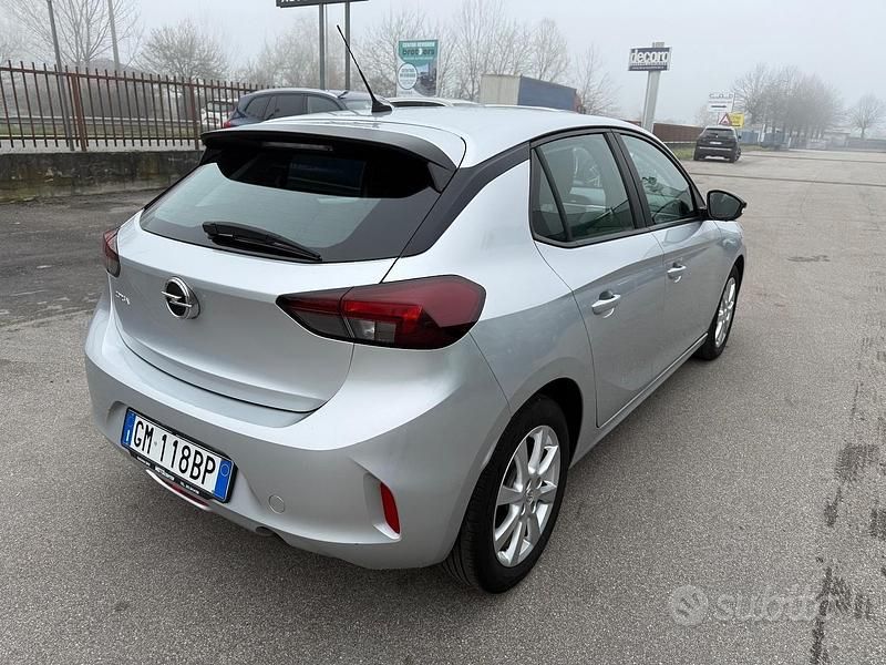 Usata Opel Corsa Edition 75 CV (55 kW) 2022 Grigio Utilitaria