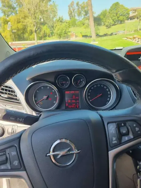 Usata Opel Mokka Cosmo 131 CV (96 kW) 2015 SUV