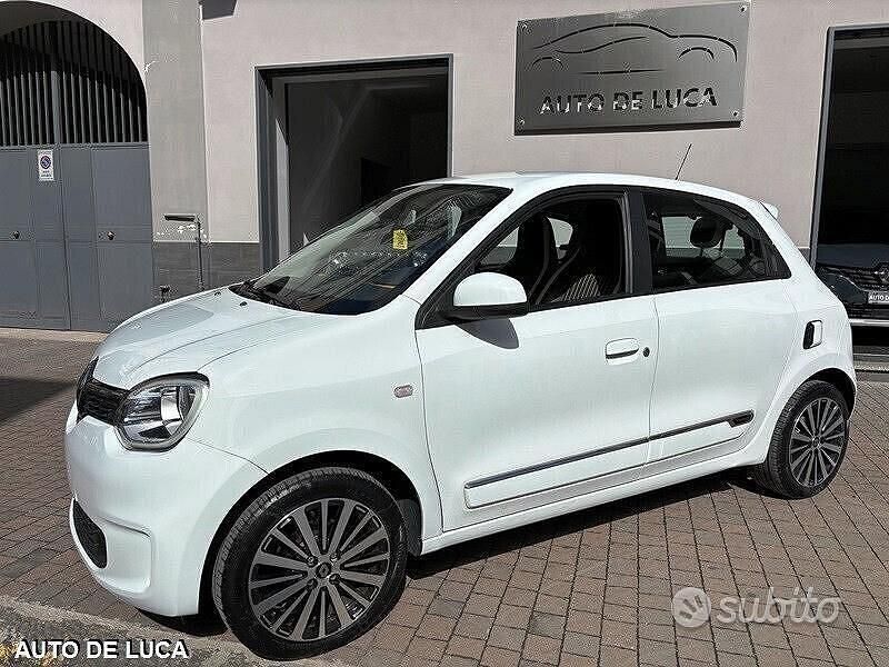 Nero Usata 2021 Renault Twingo Due volumi | 10.899 € (Buon prezzo) - Immagine 1/4