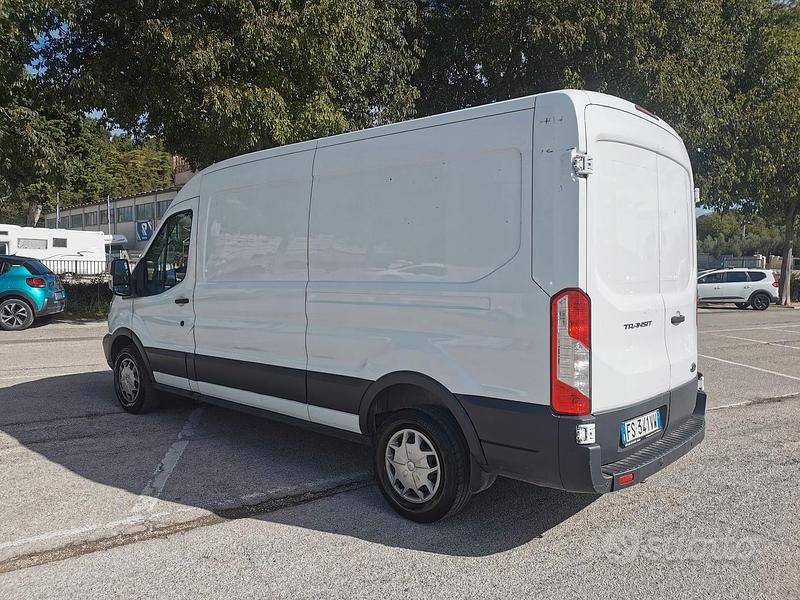 Usata Ford Transit 105 CV (77 kW) 2018 Bianco Berlina