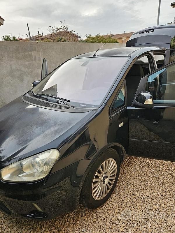 Usata Ford C-MAX Titanium 2010 Nero Monovolume
