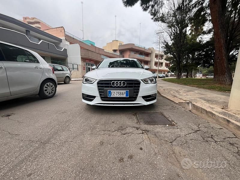 Usata Audi A3 150 CV (110 kW) 2015 Bianco Utilitaria