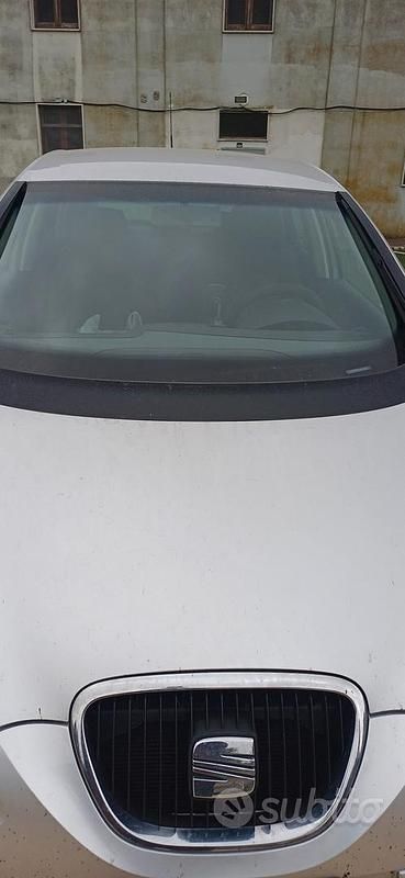 Usata Seat Altea 2005 Grigio Monovolume