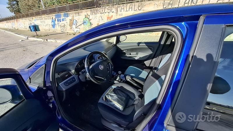 Usata Fiat Grande Punto 75 CV (55 kW) 2008 Blu Utilitaria