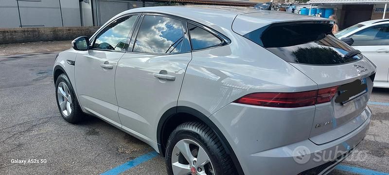 Usata Jaguar E-Pace Chequered Flag 150 CV (110 kW) 2019 Grigio SUV