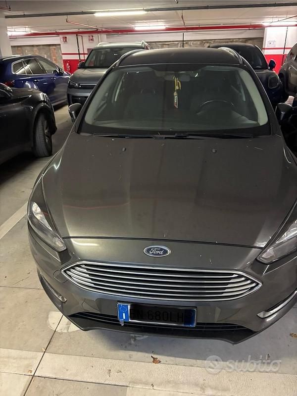 Grigio Usata 2018 Ford Focus Titanium Station wagon | 9900 € - Immagine 1/4