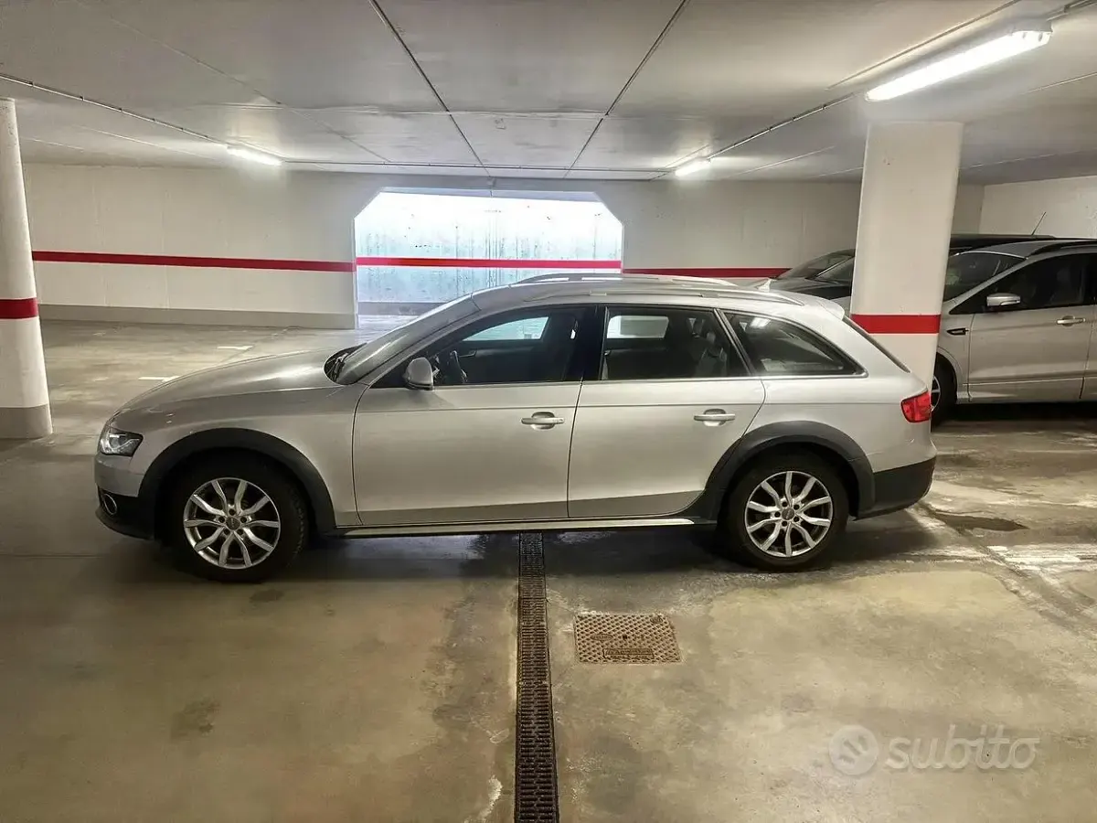 Usata Audi A4 239 CV (175 kW) 2010 Grigio Station wagon