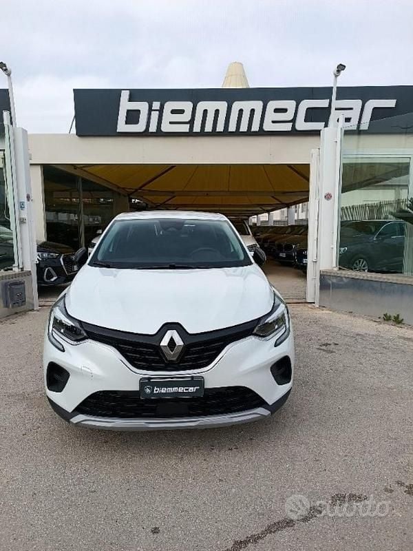 Usata Renault Captur Techno 145 CV (106 kW) 2023 Bianco SUV