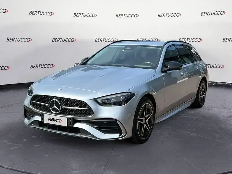 Begagnad Mercedes C300e Premium 312 HK (229 kW) 2022 Silver Kombi