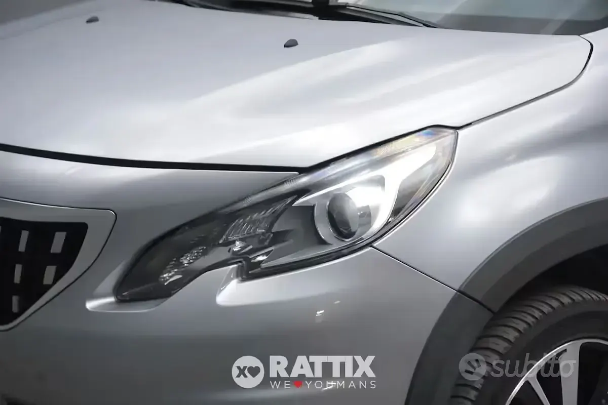 Usata Peugeot 2008 Allure 110 CV (80 kW) 2018 Grigio SUV