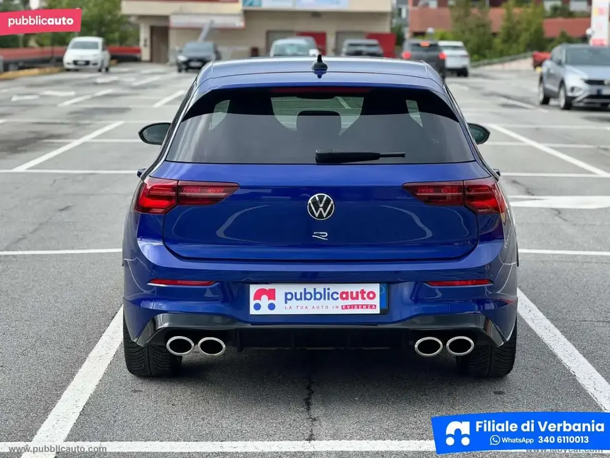 Usata VW Golf VIII R 320 CV (235 kW) 2021 Blu/azzurro Berlina