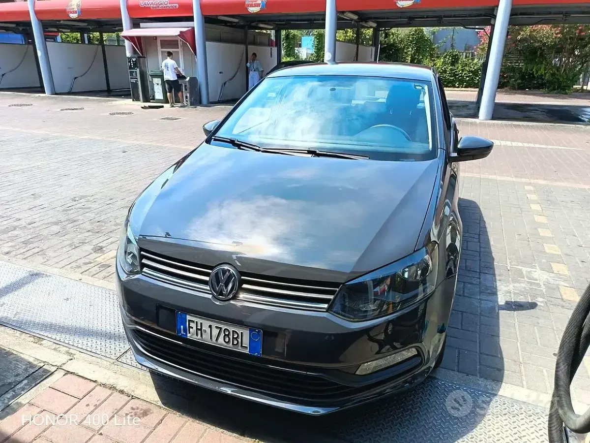 Usata VW Polo 101 CV (74 kW) 2017 Grigio Berlina