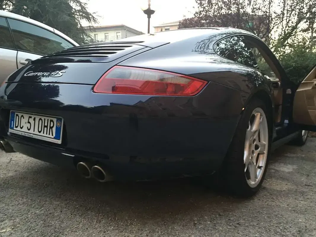 Usata Porsche 997 355 CV (261 kW) 2006 Blu/azzurro Coupé