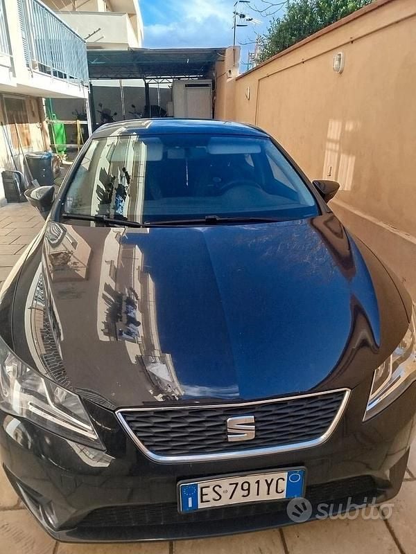 Usata Seat Leon Reference 90 CV (66 kW) 2013 Nero Berlina