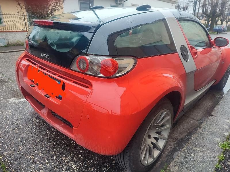 Usata Smart Roadster 80 CV (58 kW) 2006 Rosso Cabrio