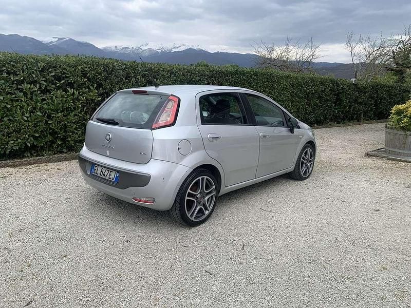 Usata Fiat Punto Evo Dynamic 129 CV (94 kW) 2012 Utilitaria