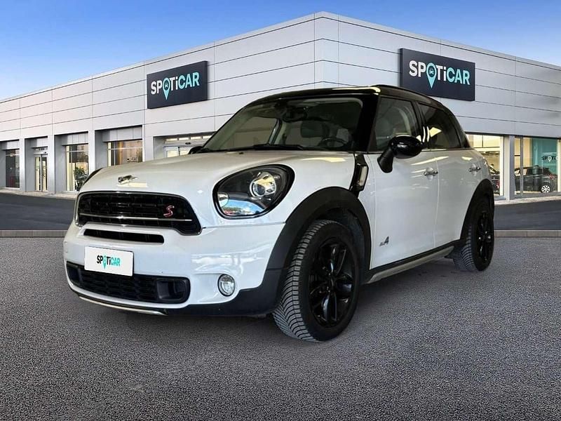 Usata Mini Cooper SD Business 143 CV (105 kW) 2016 Bianco Utilitaria