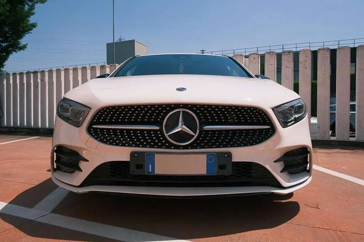 Usata Mercedes A180 Premium 136 CV (100 kW) 2020 Berlina
