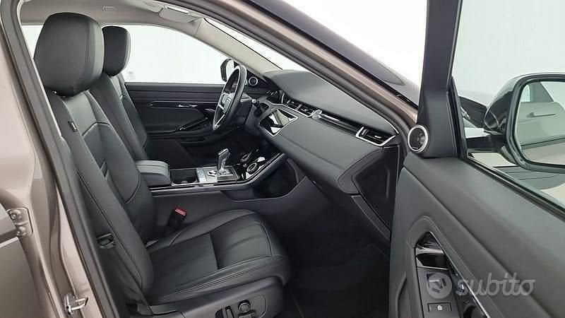 Usata Land Rover Range Rover evoque SE 163 CV (119 kW) 2022 Grigio SUV