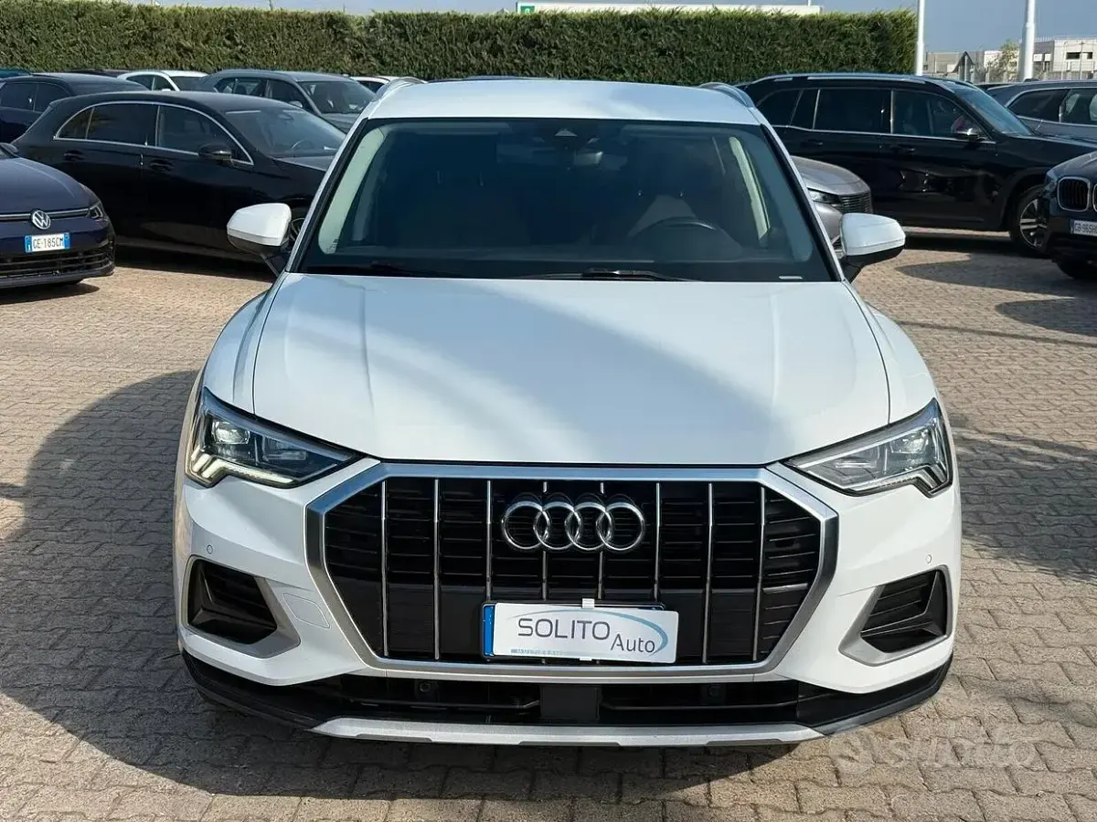 Usata Audi Q3 Advanced 150 CV (110 kW) 2023 Bianco SUV