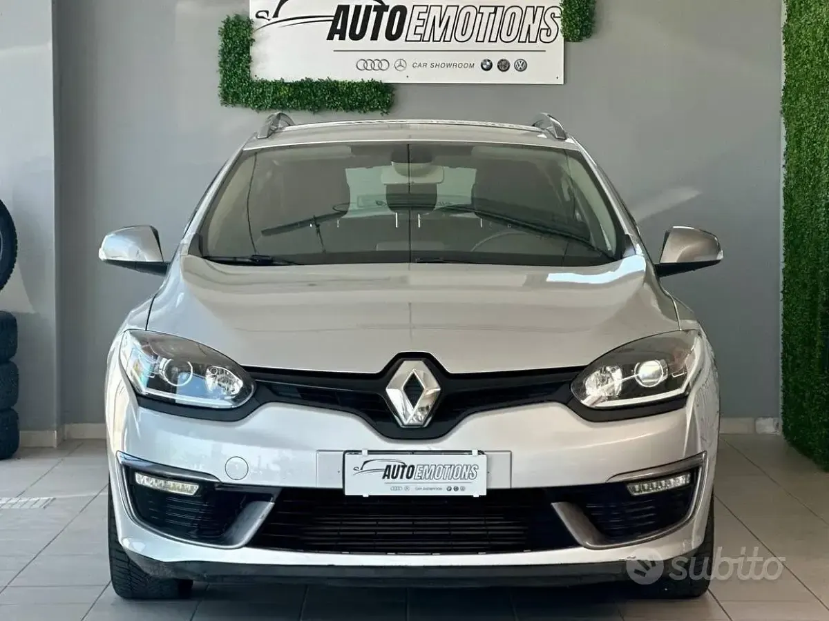 Usata Renault Mégane GrandTour 110 CV (80 kW) 2014 Grigio Station wagon